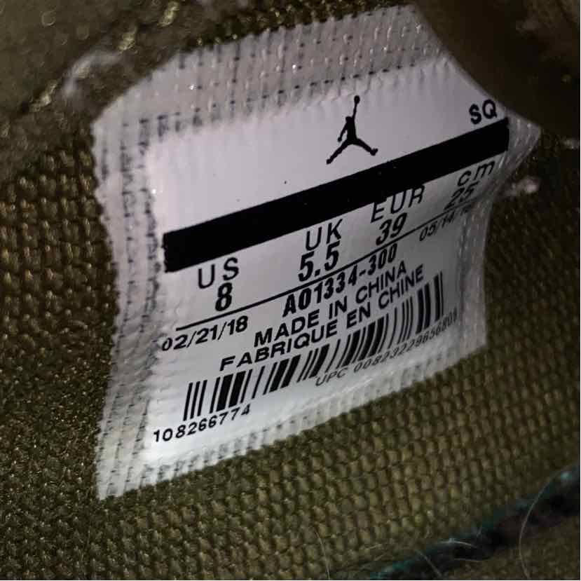 Jordan Shoe Size 8 ao1334-300 Women's Sneakers