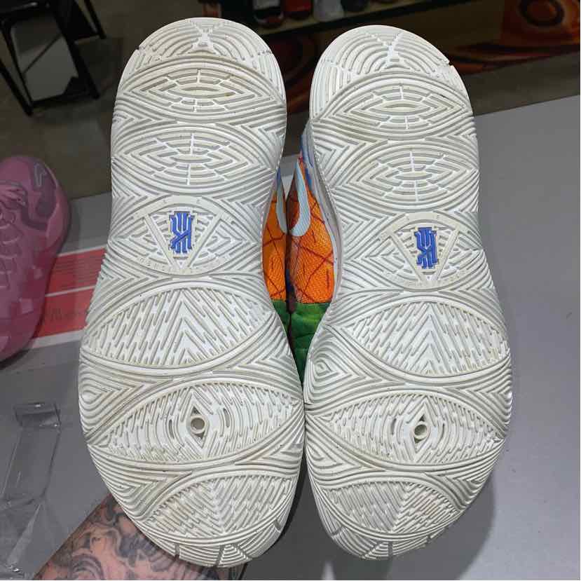 Nike Shoe Size 10.5 Blue Orange cj6951-800 Men's Sneakers