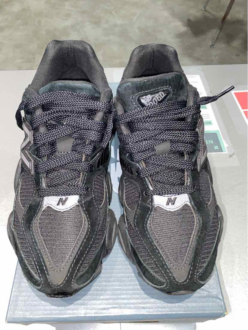 New Balance Shoe Size 7 Black u9060bpm Kids Sneakers