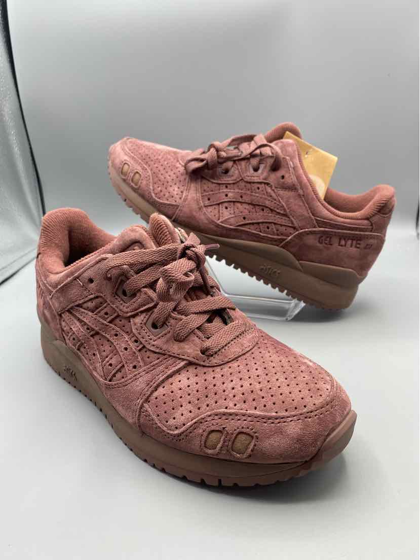 Asics"Ronnie Fieg The Palette Rogue" MensSize 4.5/ Womens Size 6 (NEW WITH BOX)