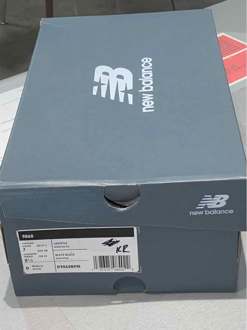 New Balance Shoe Size 7 Black u9060bpm Kids Sneakers