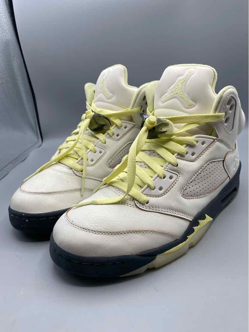 Nike Air Jordan 5 Retro Sail / Luminous Green IM7592-130 Men's Size 8.5
