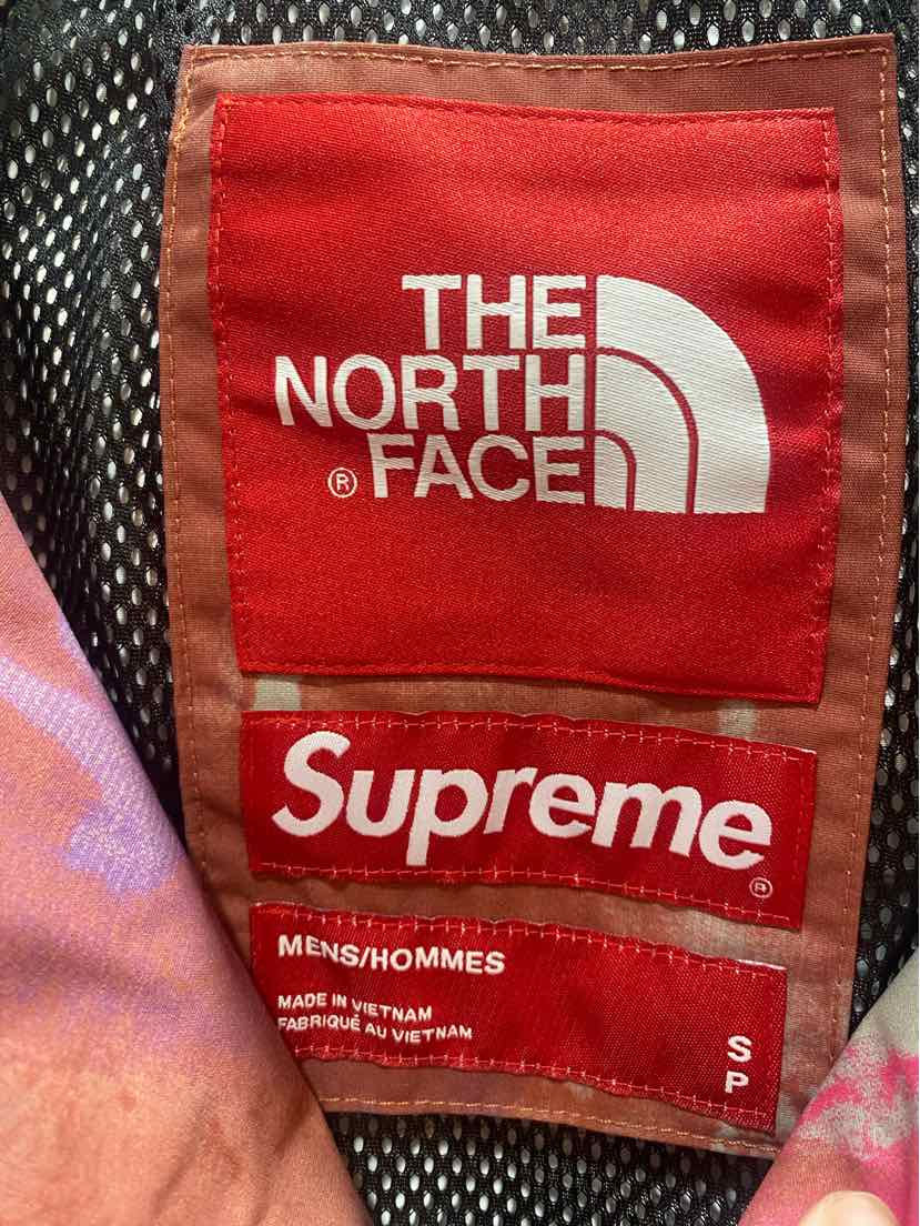 NEW Supreme The North Face Cargo Jacket Men's Size S Multicolor