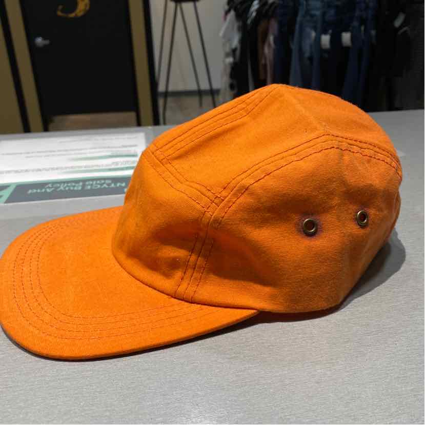 Dravus Orange Hats
