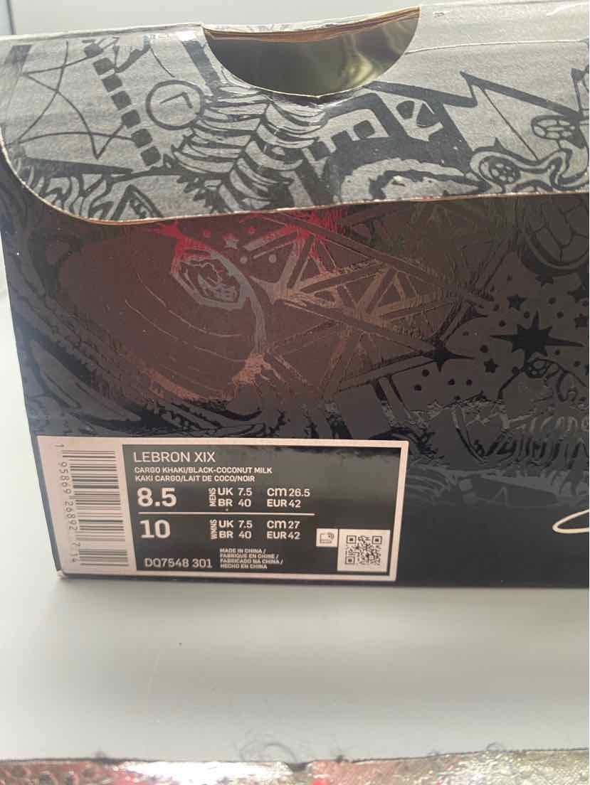 Nike Lebron 19 "Chosen 1" Mens 8.5 (New With Box)