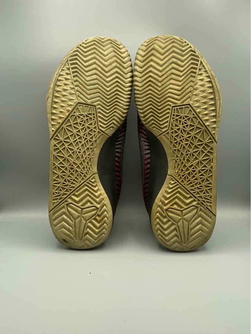Nike Kobe Mentality 2 (Mens Size 13) Used/no box sku:818952-002
