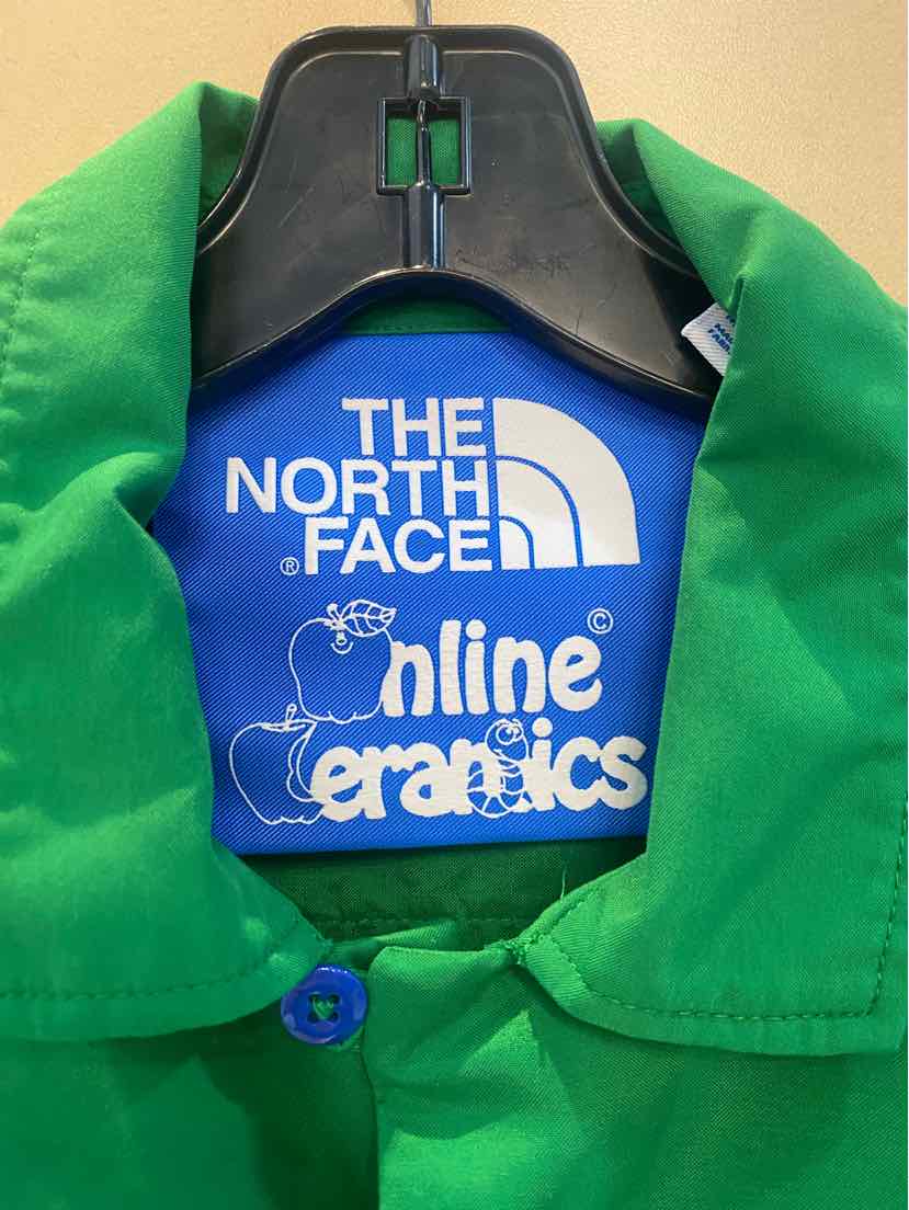 The Northface x Online Ceramics Button Front S/S Top (Men's Medium / lightly Used)