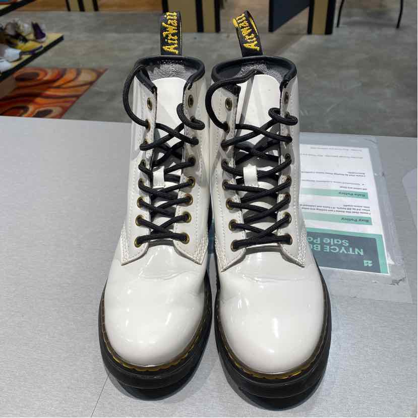 Doc Martens Shoe Size 6 Zavala Women's Women's Boots